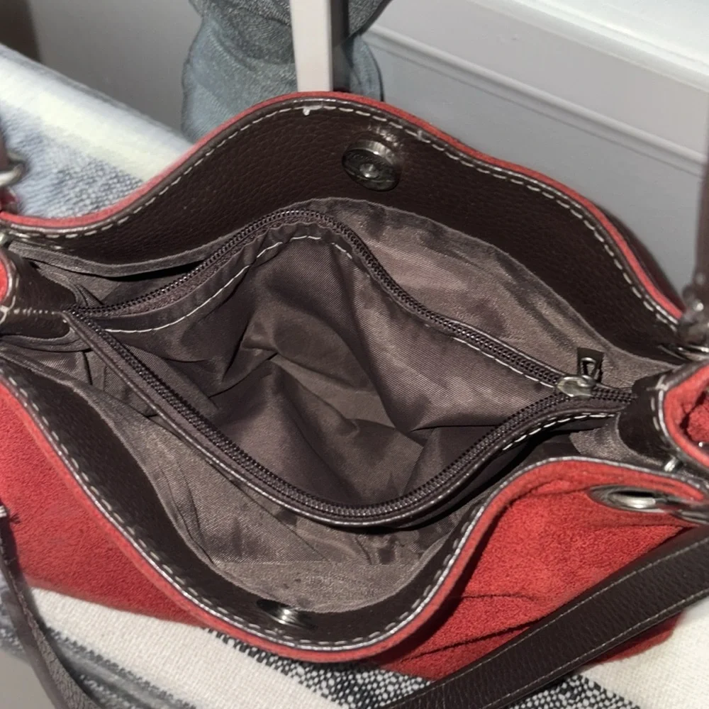 Red and Brown fashon Shoulder Bag - Picture 6 of 13